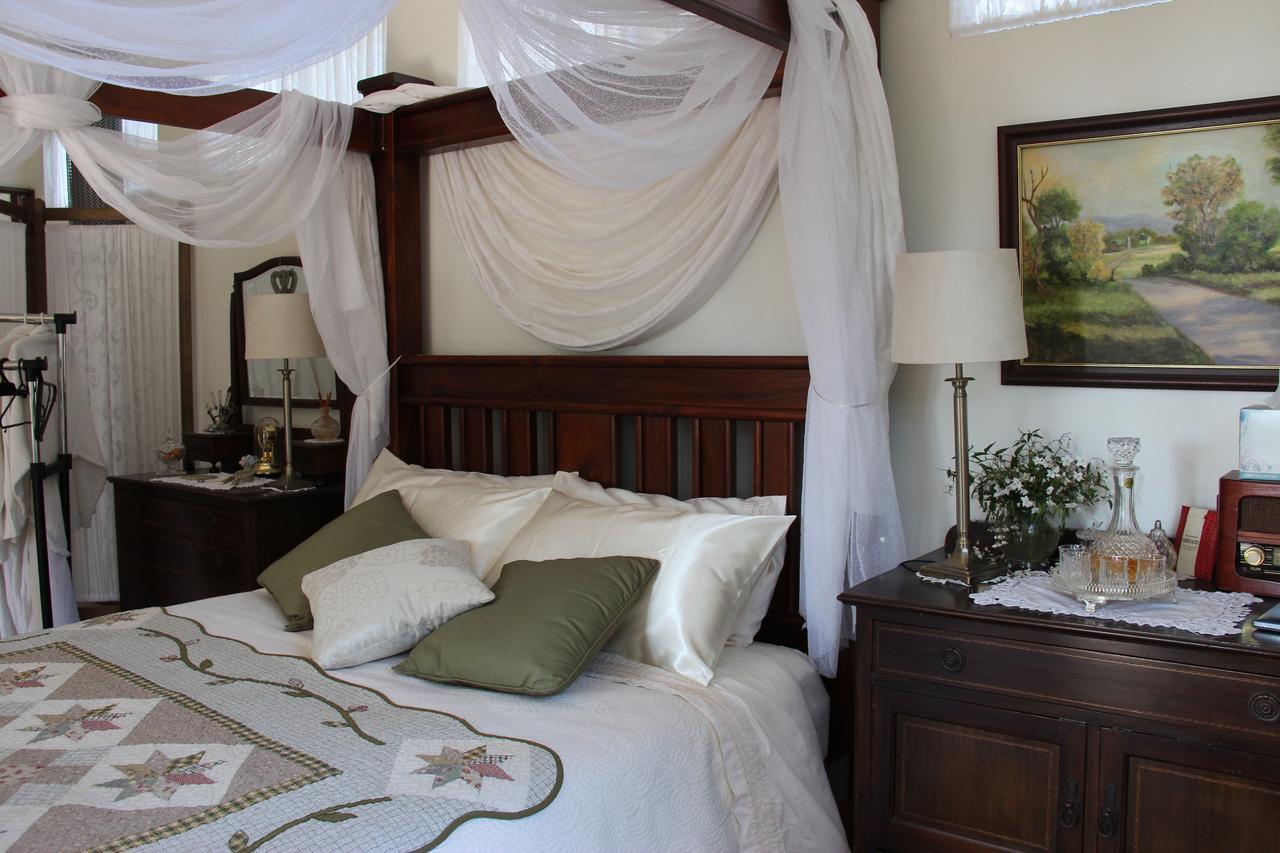 Whispering Pines Bed And Breakfast Collie Esterno foto