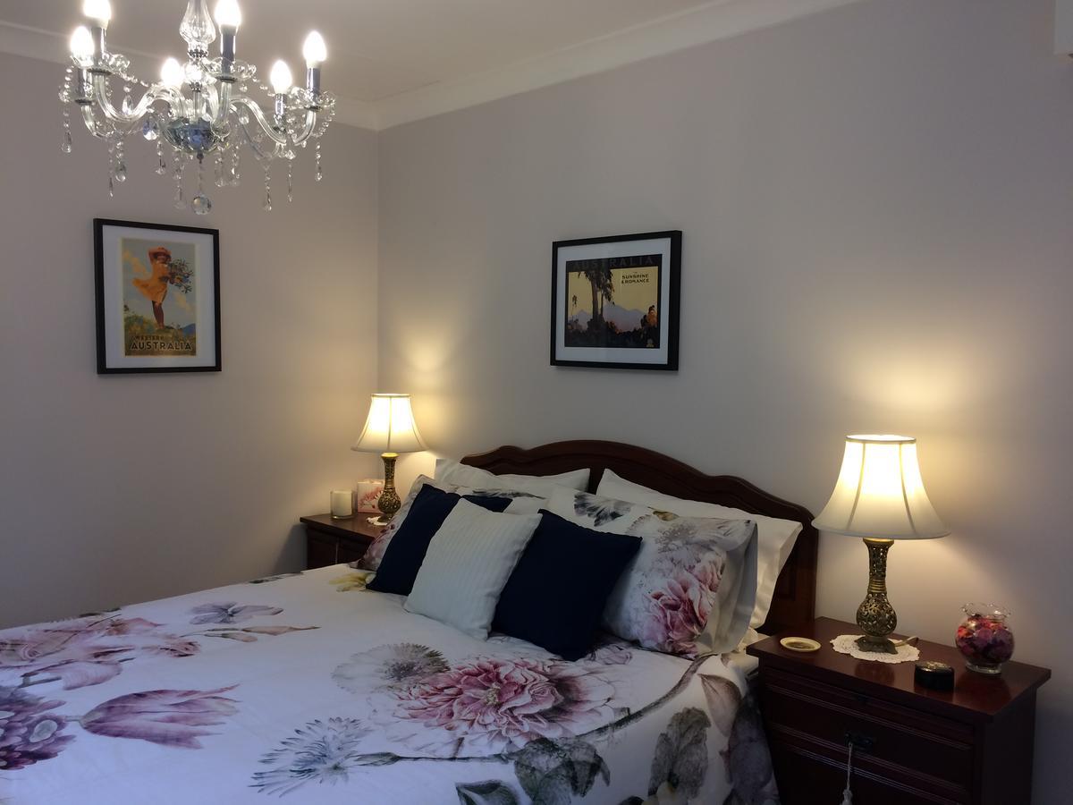 Whispering Pines Bed And Breakfast Collie Esterno foto